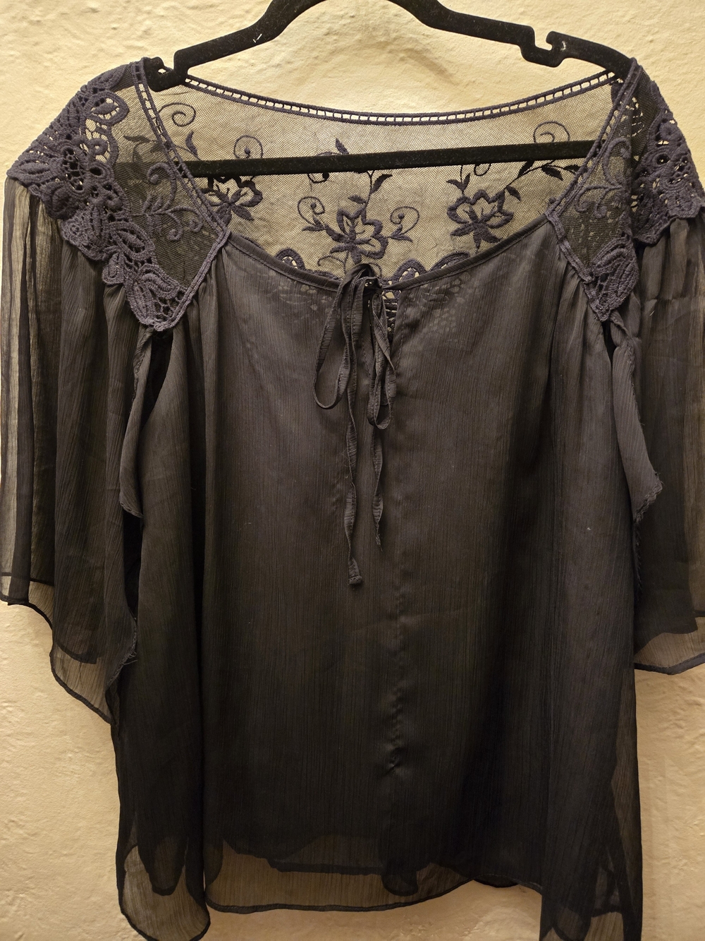 Isabella Rodriguez Black Sheer Lace Boho Goth Flutter Sleeve Blouse M